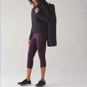 Lululemon Deep Breath Crops